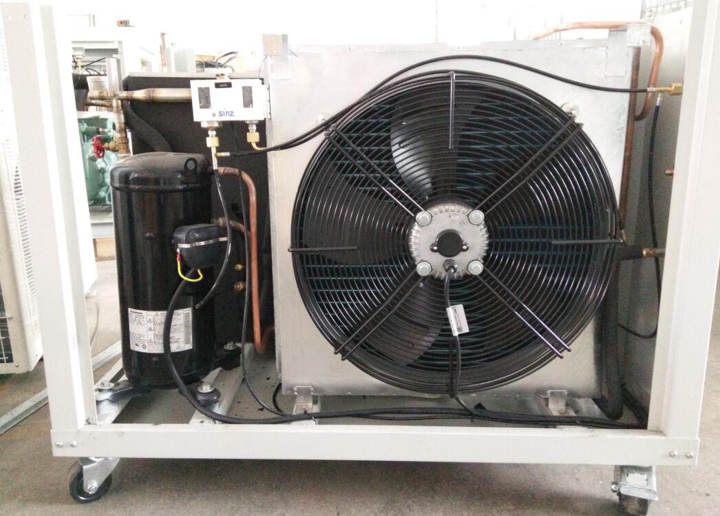 Refrigeratore raffreddato ad aria 10 kw