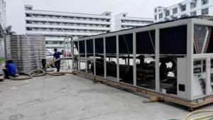 Doppia vite compressore refrigeratore d'acqua raffreddato ad 800 kw aria